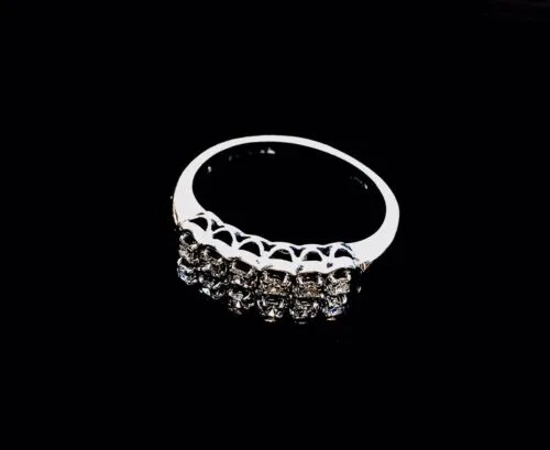14k White Gold 585 .24 cttw Round Diamond Ring Size 6.5