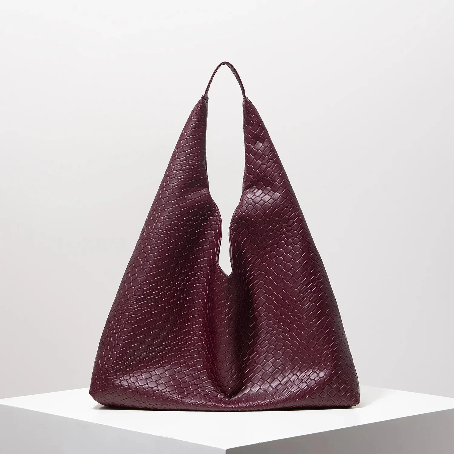 Ava Retro Woven Tote