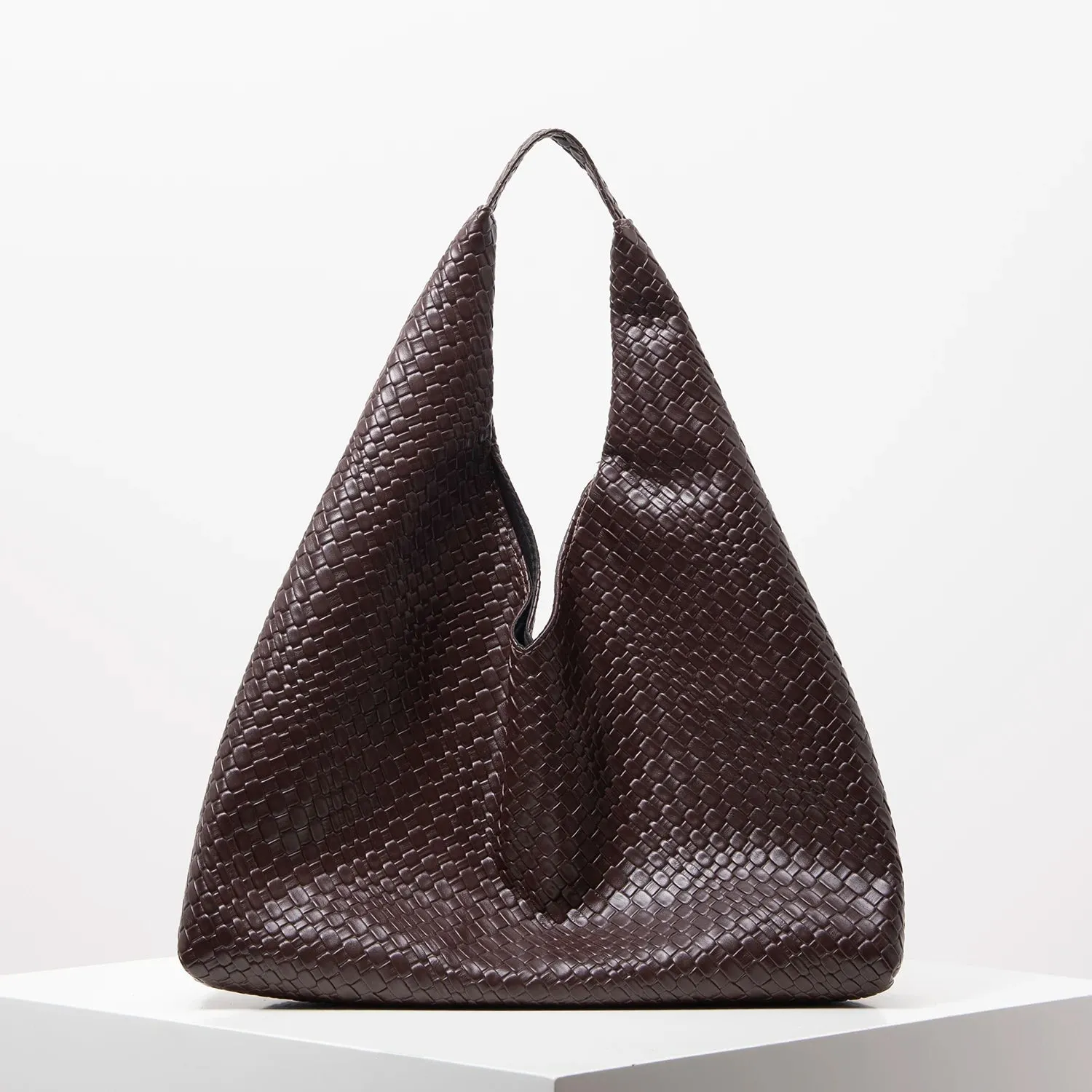 Ava Retro Woven Tote