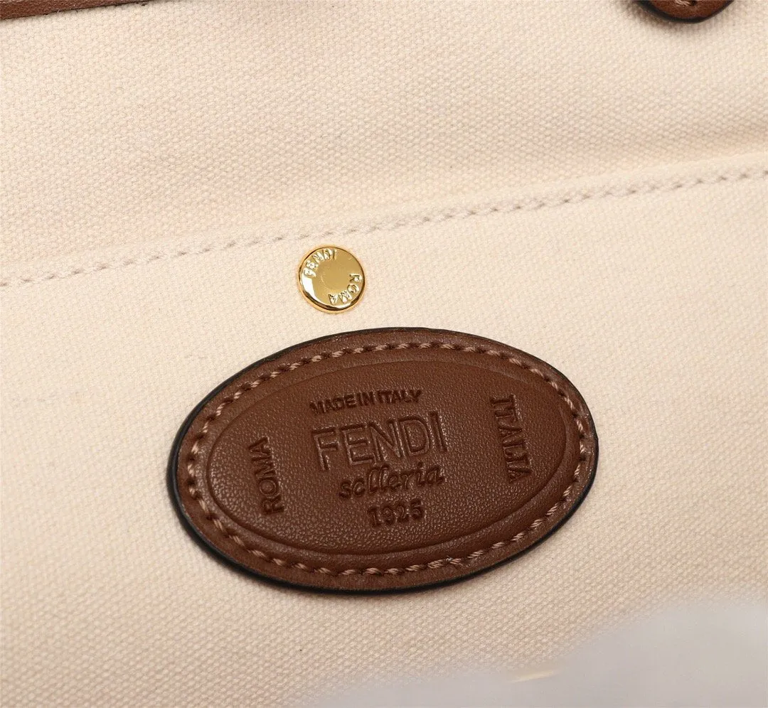 EN   Designer bags by Fendi 089