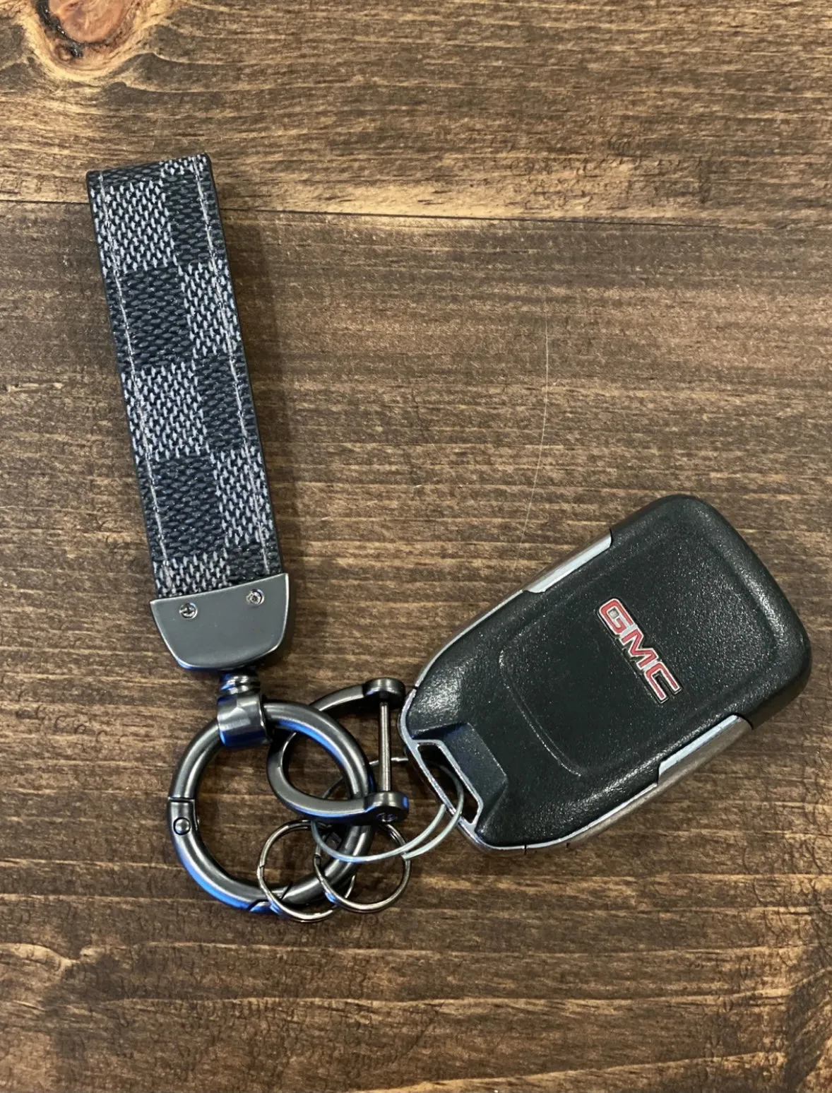 Lux Large KeyChain