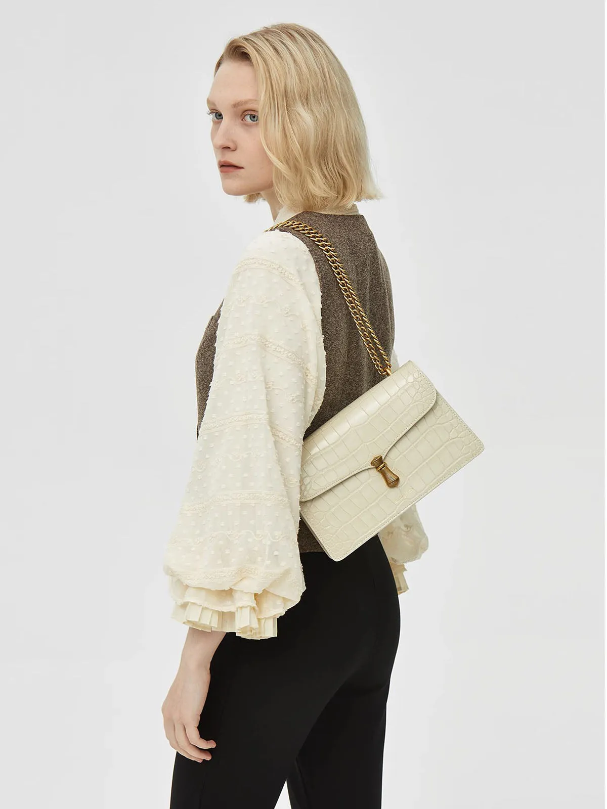 Smting | croc chain flap bag